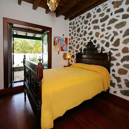 ヴィラ Sleeps 6 Pool Wifi