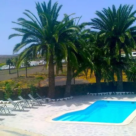 Sleeps 6 Pool Wifi * Haría